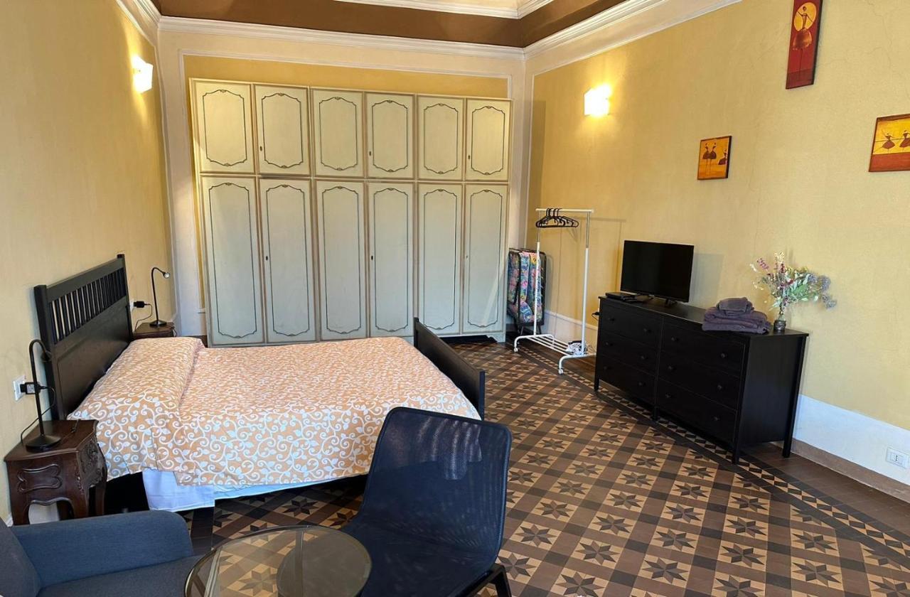 Casa Cavour Hotel Pontremoli Eksteriør billede